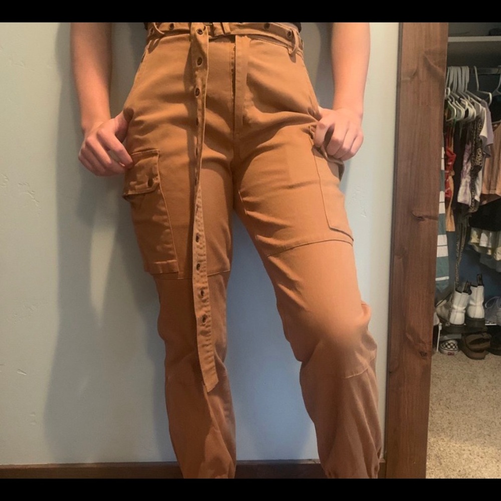 Tan cargo pants - Picture 3 of 3